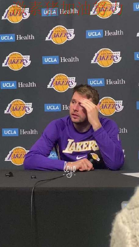 东契奇关键失误让外界质疑声迅速升高 东契奇关键失误让外界质疑声迅速升高